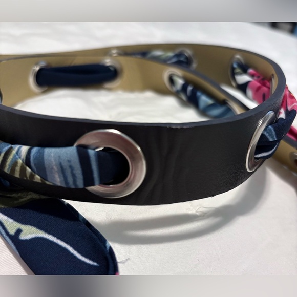 Chico's• Tropical Floral Faux Leather Scarf Belt•Size L - Picture 5 of 5